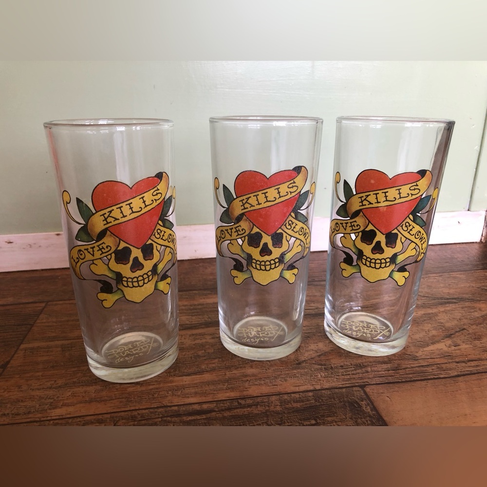 Signed Ed  Don Hardy Love Kills Slowly Skull Bones Heart Tumbler Glasses X3